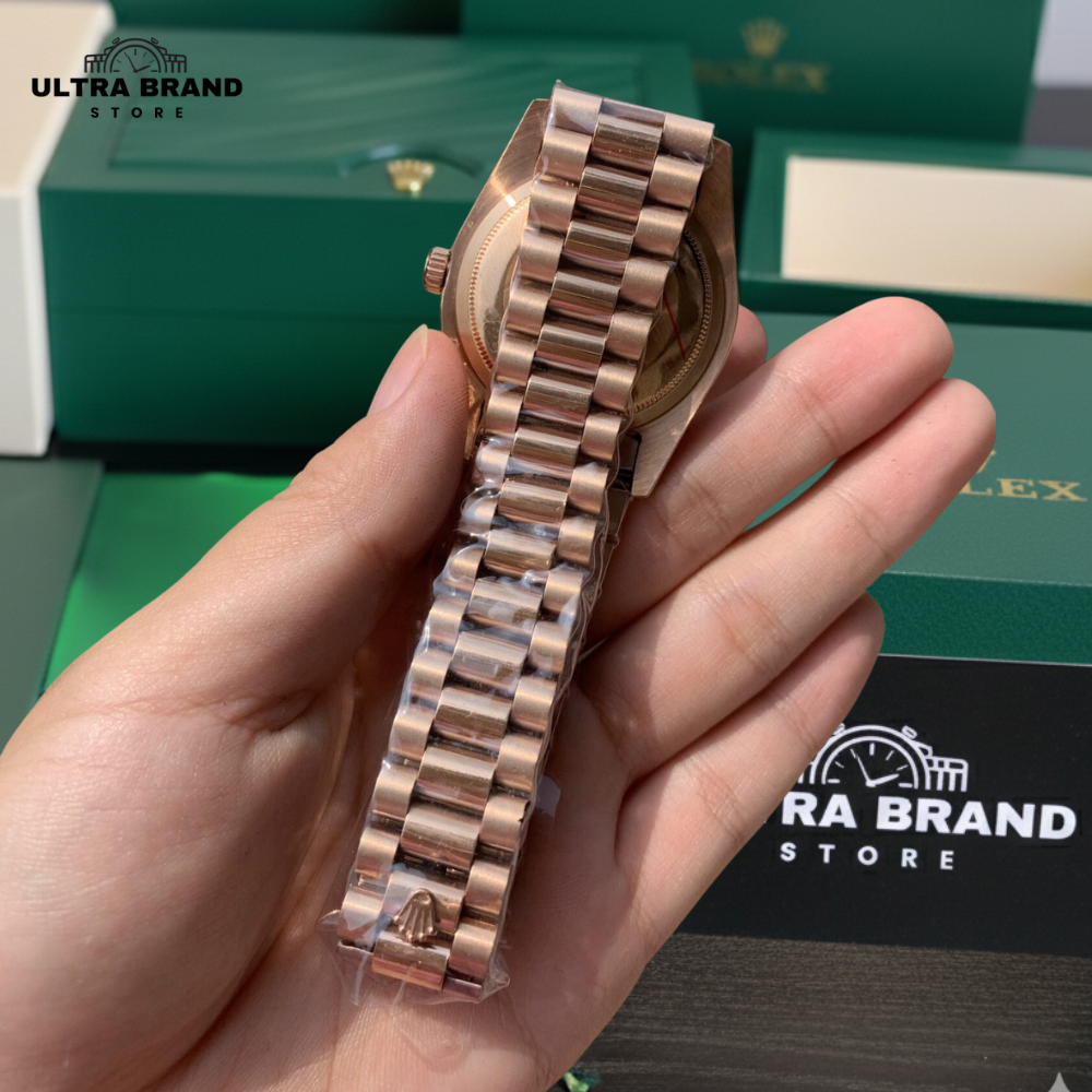 Iced Out Rolex Day-Date 40 Rose Gold - Image 3