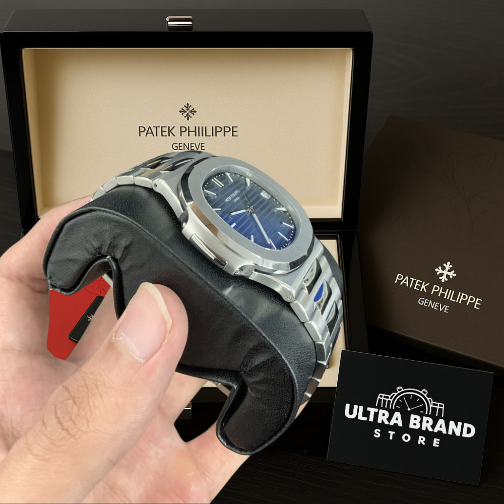 Patek Philippe Nautilus 5811 Replica New Clasp - Image 2