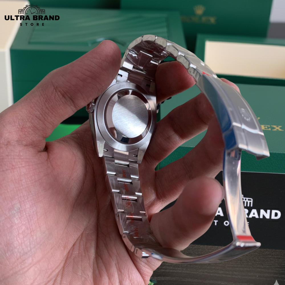 Celebration Motif Dial Rolex Oyster Perpetual 41mm Turquoise Blue Dial Replica - Image 3